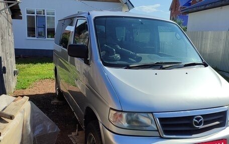 Mazda Bongo Friendee i рестайлинг, 2001 год, 290 000 рублей, 2 фотография