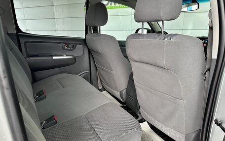 Toyota Hilux VII, 2012 год, 2 369 000 рублей, 13 фотография