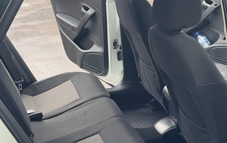 Volkswagen Polo VI (EU Market), 2014 год, 550 000 рублей, 13 фотография