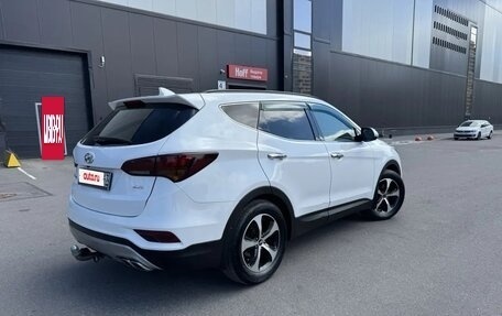 Hyundai Santa Fe III рестайлинг, 2016 год, 2 300 000 рублей, 8 фотография