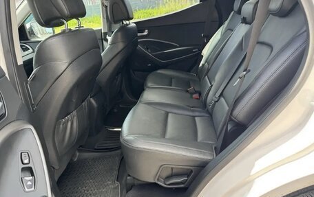Hyundai Santa Fe III рестайлинг, 2016 год, 2 300 000 рублей, 21 фотография