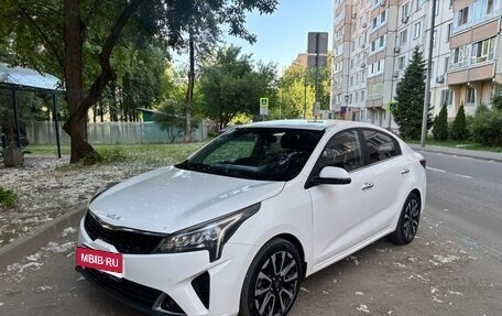 KIA Rio IV, 2022 год, 1 880 000 рублей, 3 фотография