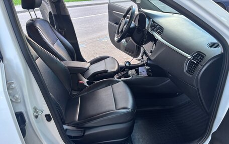 KIA Rio IV, 2022 год, 1 880 000 рублей, 15 фотография