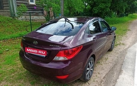 Hyundai Solaris II рестайлинг, 2011 год, 600 000 рублей, 4 фотография