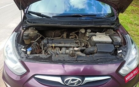 Hyundai Solaris II рестайлинг, 2011 год, 600 000 рублей, 5 фотография