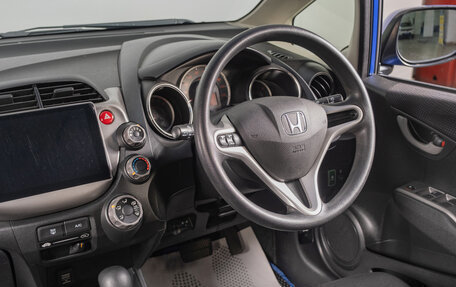 Honda Fit III, 2011 год, 969 000 рублей, 10 фотография
