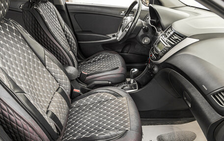 Hyundai Solaris II рестайлинг, 2011 год, 699 000 рублей, 23 фотография
