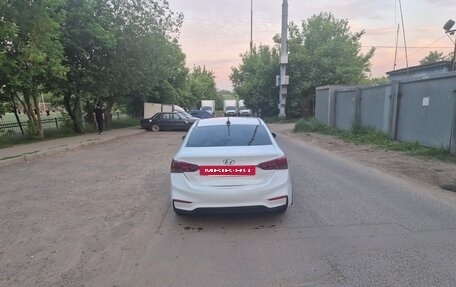 Hyundai Solaris II рестайлинг, 2017 год, 600 000 рублей, 6 фотография