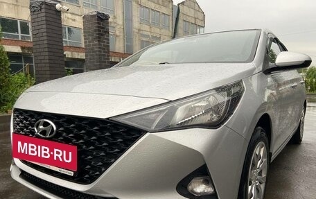Hyundai Solaris II рестайлинг, 2021 год, 1 550 000 рублей, 7 фотография