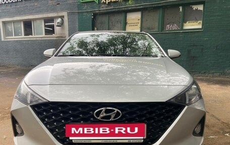 Hyundai Solaris II рестайлинг, 2021 год, 1 550 000 рублей, 17 фотография