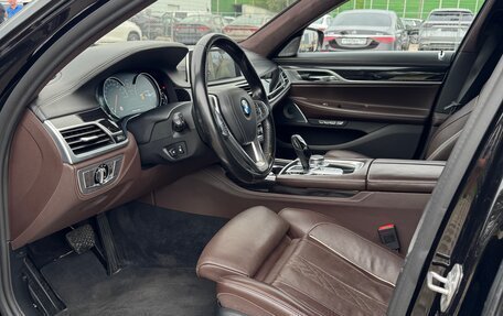 BMW 7 серия, 2017 год, 3 950 000 рублей, 11 фотография