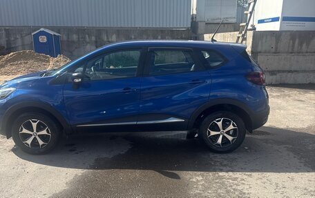 Renault Kaptur I рестайлинг, 2021 год, 1 610 000 рублей, 4 фотография