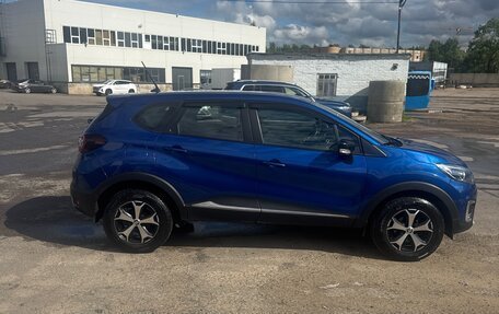 Renault Kaptur I рестайлинг, 2021 год, 1 610 000 рублей, 3 фотография