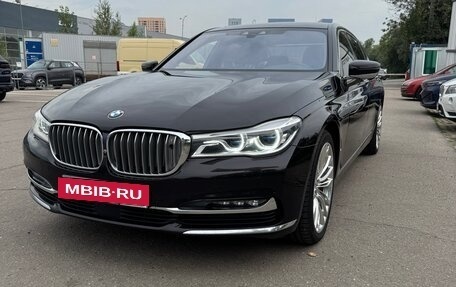 BMW 7 серия, 2017 год, 3 950 000 рублей, 19 фотография