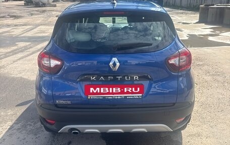 Renault Kaptur I рестайлинг, 2021 год, 1 610 000 рублей, 2 фотография
