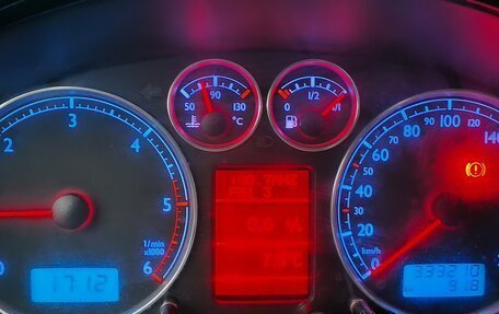 Volkswagen Sharan I рестайлинг, 2003 год, 480 000 рублей, 13 фотография