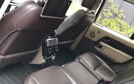 Land Rover Range Rover IV рестайлинг, 2018 год, 4 900 000 рублей, 5 фотография