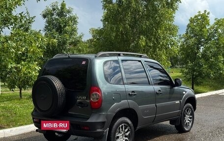 Chevrolet Niva I рестайлинг, 2016 год, 610 000 рублей, 3 фотография