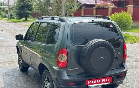 Chevrolet Niva I рестайлинг, 2016 год, 610 000 рублей, 4 фотография