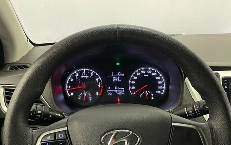 Hyundai Solaris II рестайлинг, 2017 год, 1 270 000 рублей, 14 фотография