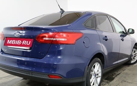 Ford Focus III, 2017 год, 899 000 рублей, 6 фотография