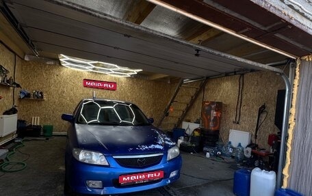 Mazda 323, 2003 год, 199 000 рублей, 1 фотография