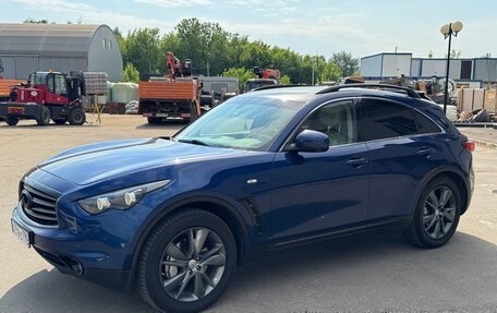 Infiniti QX70, 2016 год, 2 800 000 рублей, 2 фотография