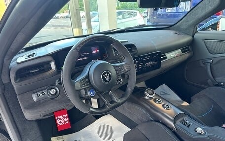 Maserati MC20, 2025 год, 47 500 000 рублей, 9 фотография