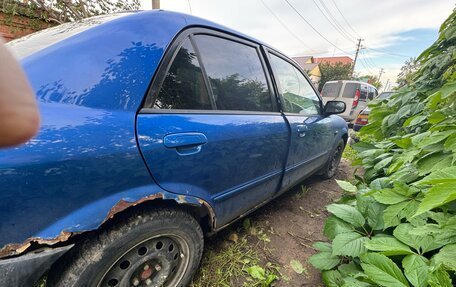 Mazda 323, 2003 год, 199 000 рублей, 7 фотография