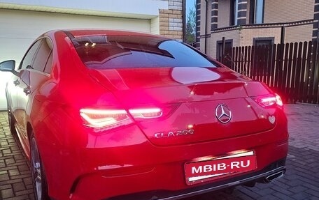Mercedes-Benz CLA, 2019 год, 2 000 000 рублей, 2 фотография