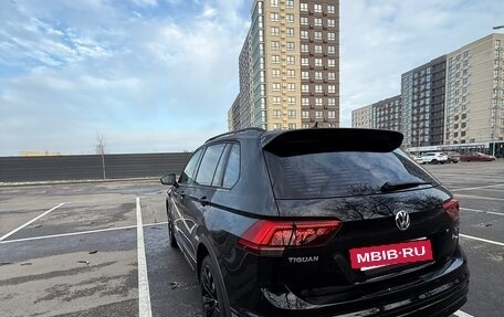 Volkswagen Tiguan II, 2019 год, 3 260 000 рублей, 12 фотография