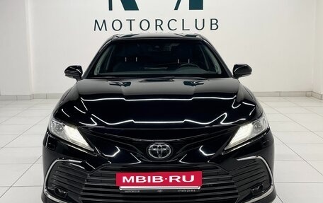Toyota Camry, 2022 год, 3 200 000 рублей, 6 фотография