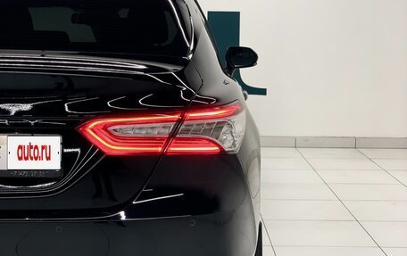 Toyota Camry, 2022 год, 3 200 000 рублей, 9 фотография