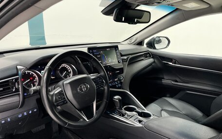 Toyota Camry, 2022 год, 3 200 000 рублей, 18 фотография