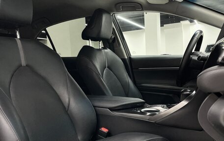 Toyota Camry, 2022 год, 3 200 000 рублей, 26 фотография