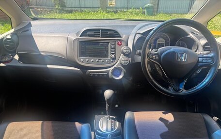 Honda Fit Shuttle I рестайлинг, 2012 год, 1 080 000 рублей, 8 фотография