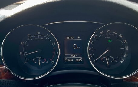 Skoda Superb III рестайлинг, 2011 год, 920 000 рублей, 15 фотография