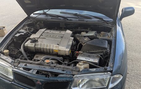 Mitsubishi Carisma I, 1998 год, 85 000 рублей, 2 фотография