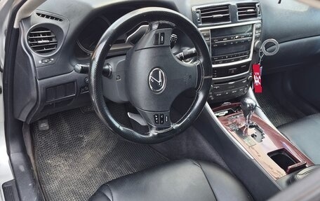Lexus IS II рестайлинг 2, 2007 год, 690 000 рублей, 3 фотография