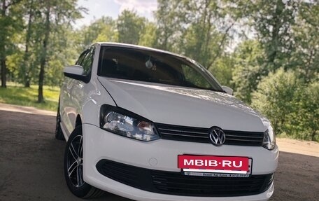 Volkswagen Polo VI (EU Market), 2013 год, 680 000 рублей, 10 фотография