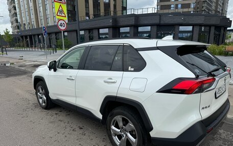 Toyota RAV4, 2020 год, 3 060 000 рублей, 4 фотография