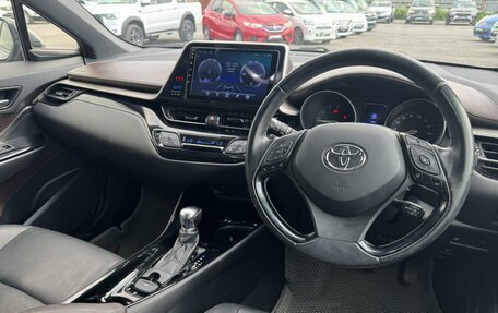 Toyota C-HR I рестайлинг, 2017 год, 1 879 000 рублей, 6 фотография