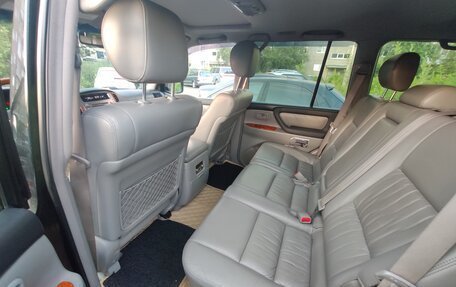 Toyota Land Cruiser 100 рестайлинг 2, 2007 год, 2 200 000 рублей, 10 фотография