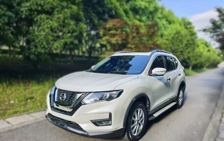 Nissan X-Trail, 2022 год, 2 085 000 рублей, 2 фотография