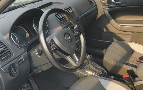 Skoda Yeti I рестайлинг, 2017 год, 1 400 000 рублей, 5 фотография