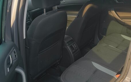 Skoda Yeti I рестайлинг, 2017 год, 1 400 000 рублей, 8 фотография