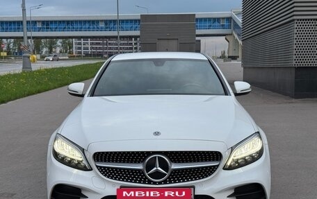 Mercedes-Benz C-Класс, 2019 год, 2 625 000 рублей, 3 фотография