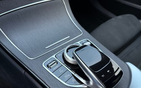 Mercedes-Benz C-Класс, 2019 год, 2 625 000 рублей, 21 фотография