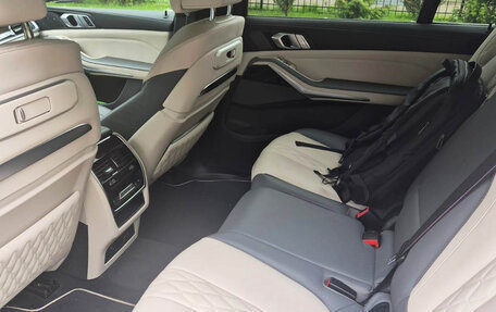 BMW X7, 2023 год, 15 000 000 рублей, 5 фотография