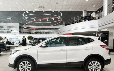 Nissan Qashqai, 2015 год, 1 550 000 рублей, 10 фотография